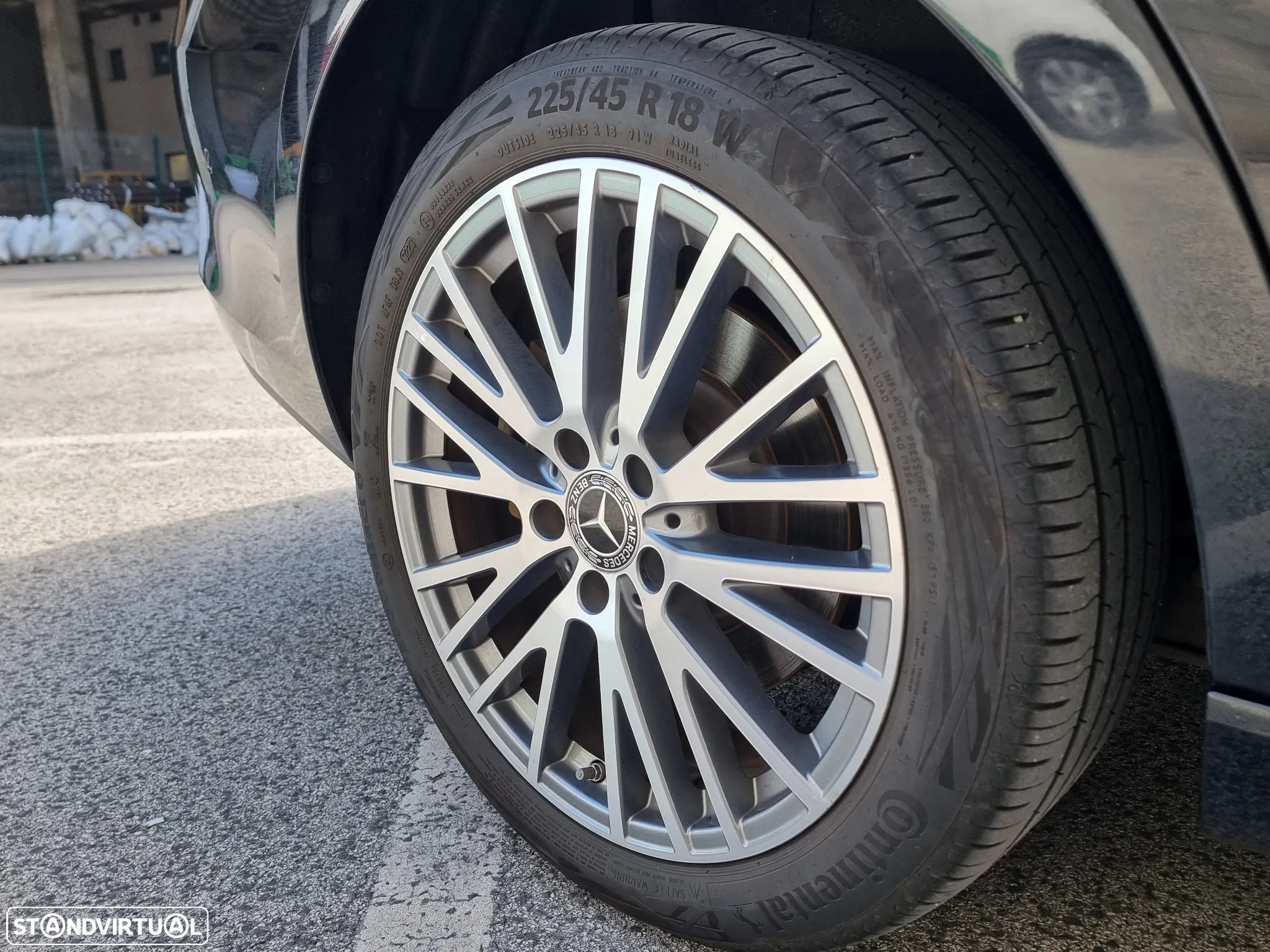 Mercedes-Benz CLA 250 e Shooting Brake Progressive - 30