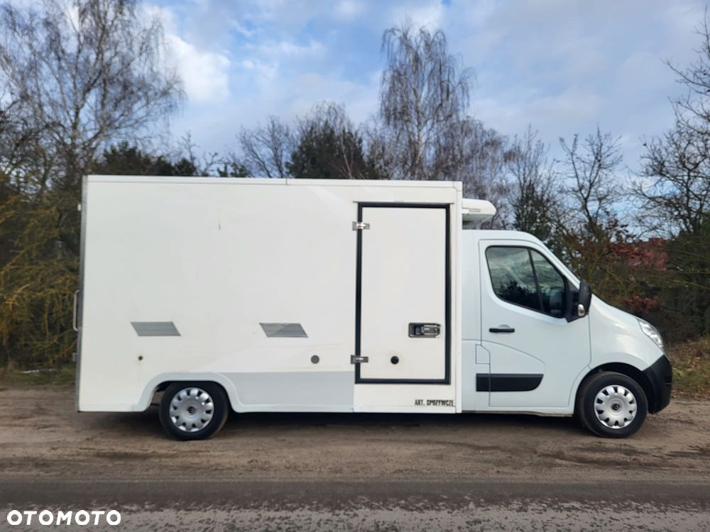 Renault Master III 2017r 161 tyś Izoterma chłodnia Mroźnia Sklep Food Truck Agregat zasilanie 230V Salon - 17