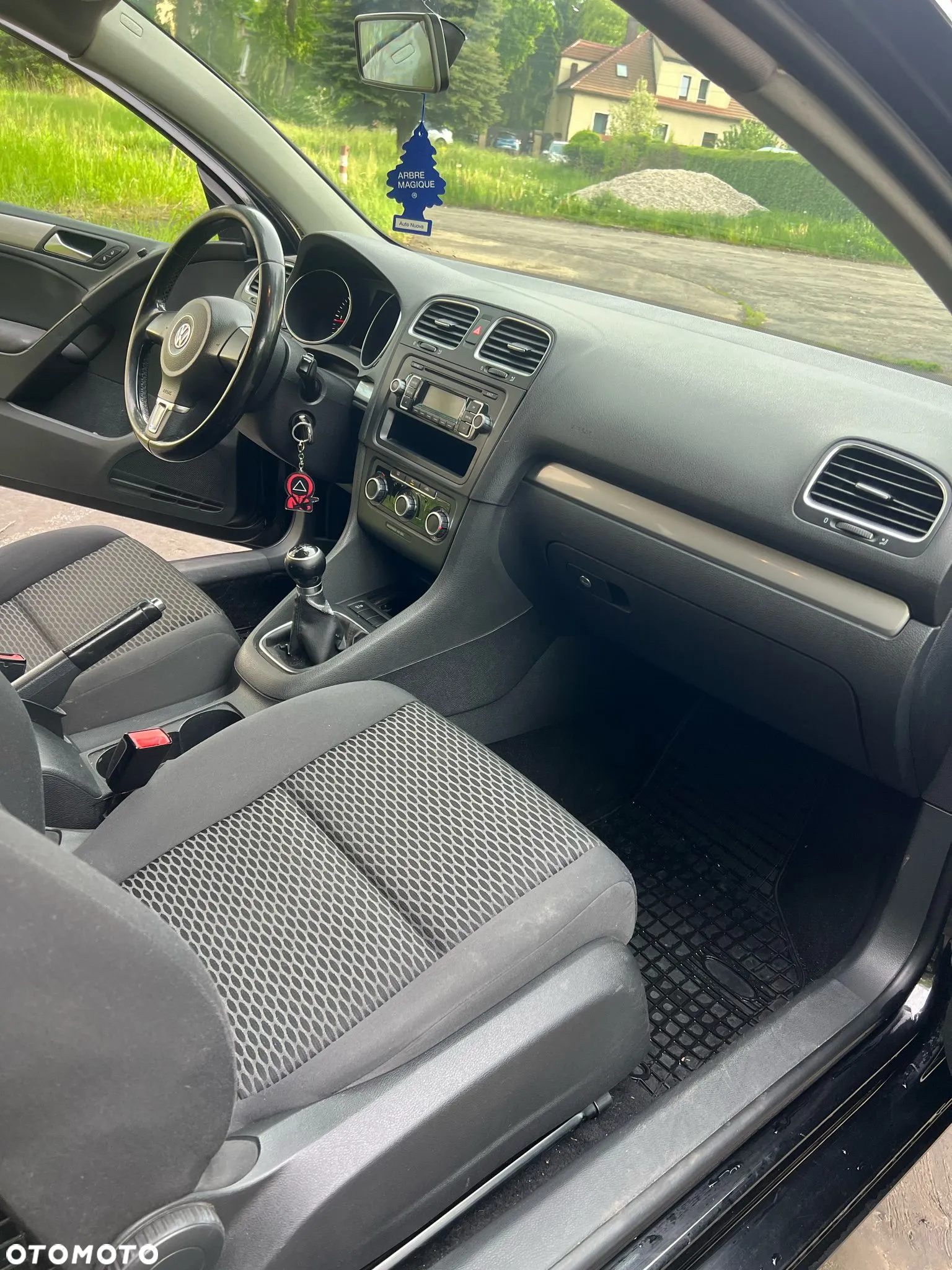 Volkswagen Golf VI 1.6 TDI Comfortline - 13