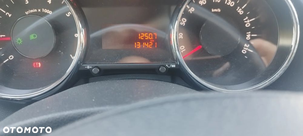 Peugeot 3008 PureTech 130 Style - 8
