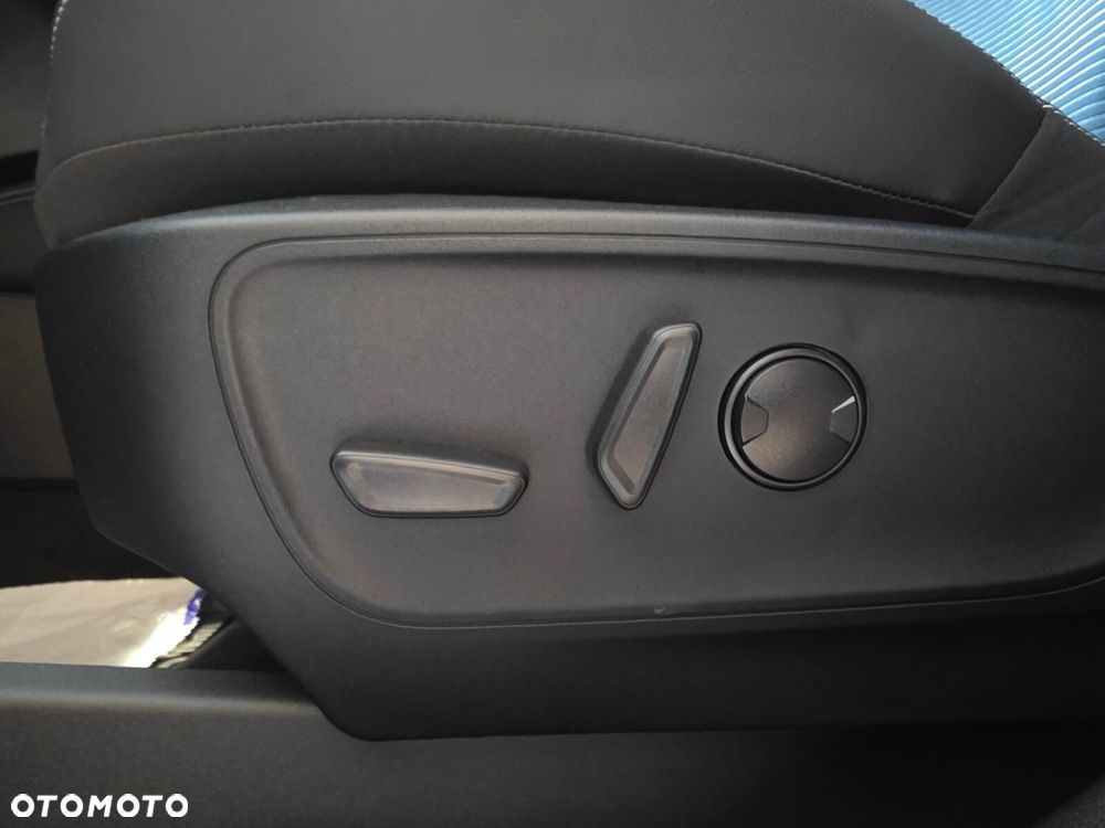 Ford Kuga - 15