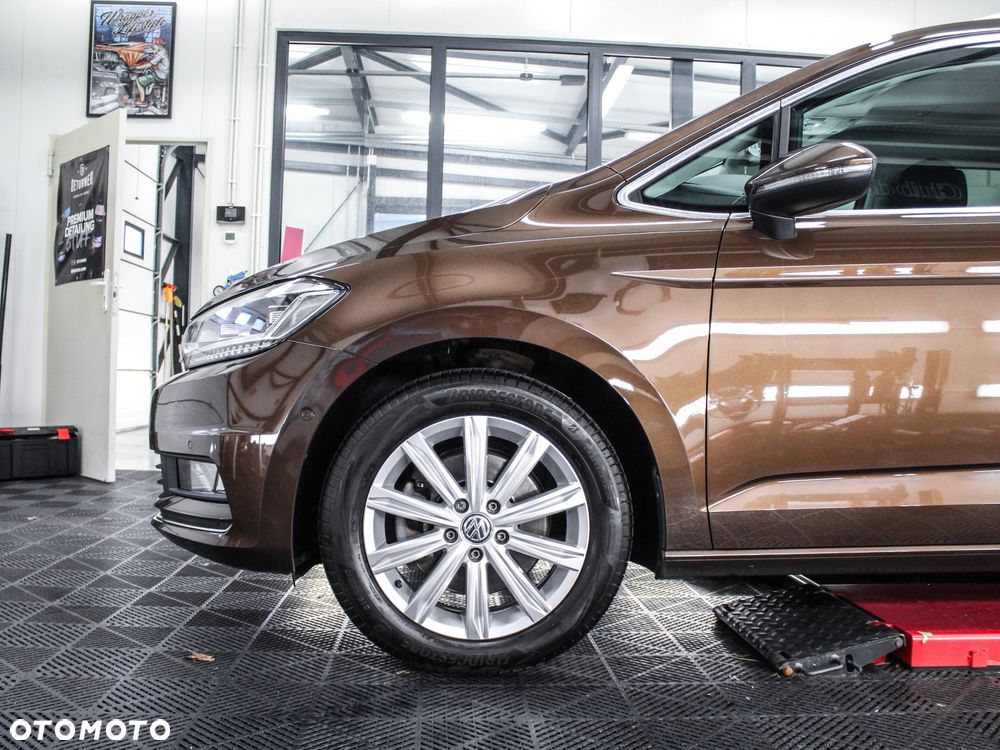 Volkswagen Touran 2.0 TDI BMT Highline - 3