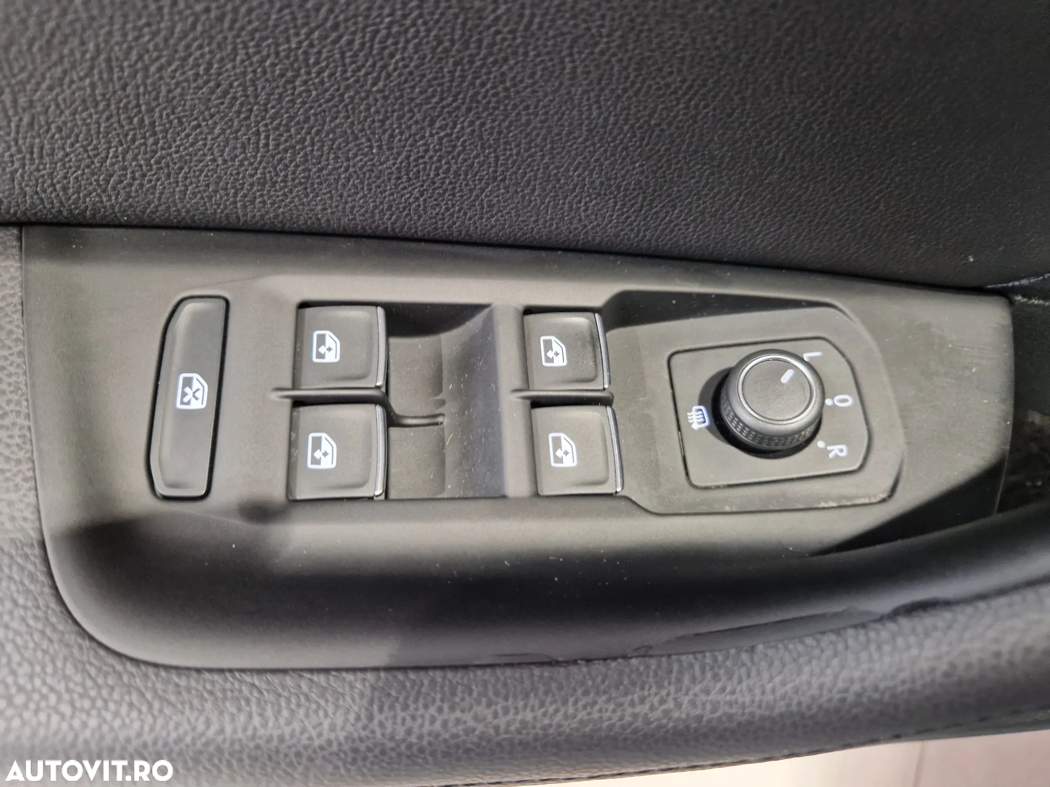 Volkswagen Passat 1.8 TSI Highline - 13