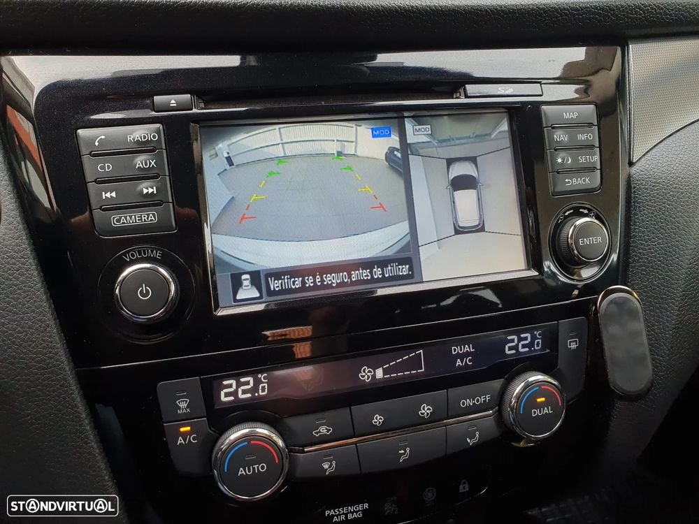Nissan Qashqai 1.5 dCi N-Connecta - 10
