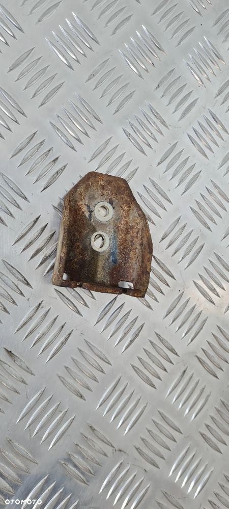 Suzuki Jimny Mocowanie Linek Ręcznego - 1