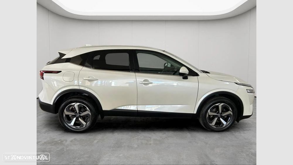 Nissan Qashqai 1.3 DIG-T N-Connecta LED+TT+SKY - 4
