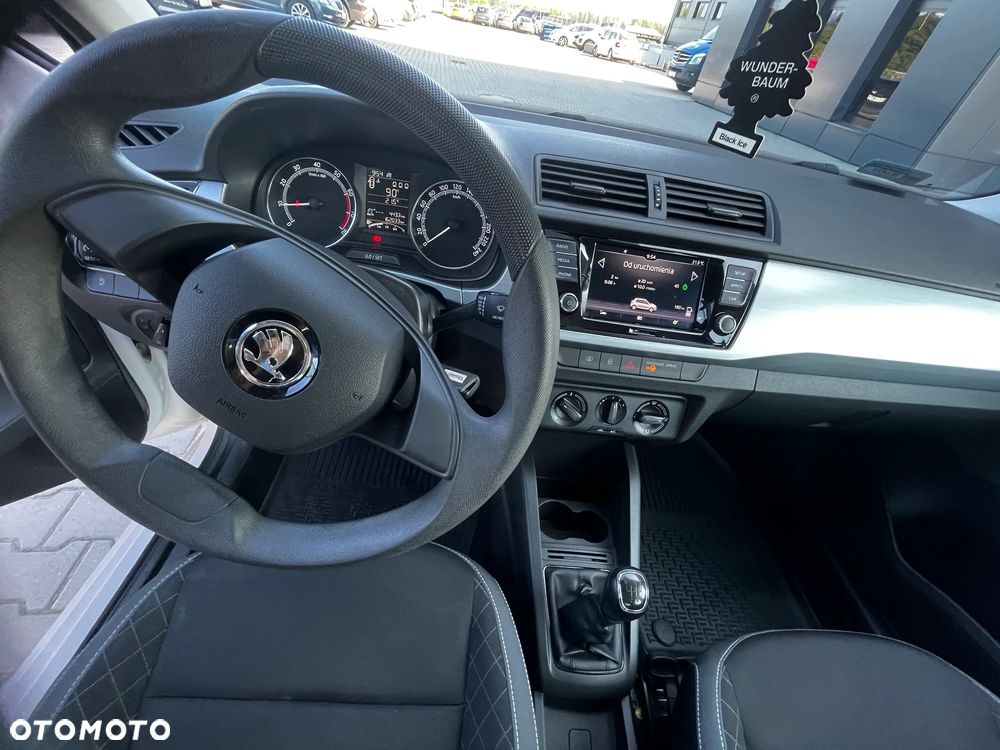 Skoda Fabia 1.0 TSI Ambition - 6