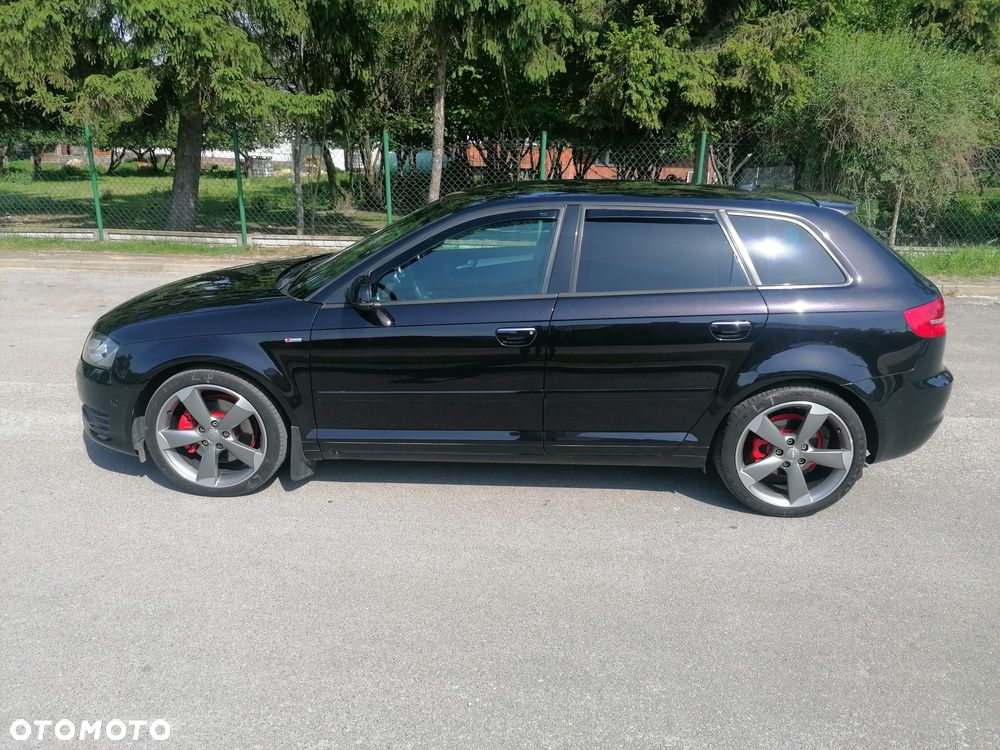 Audi A3 Sportback - 4