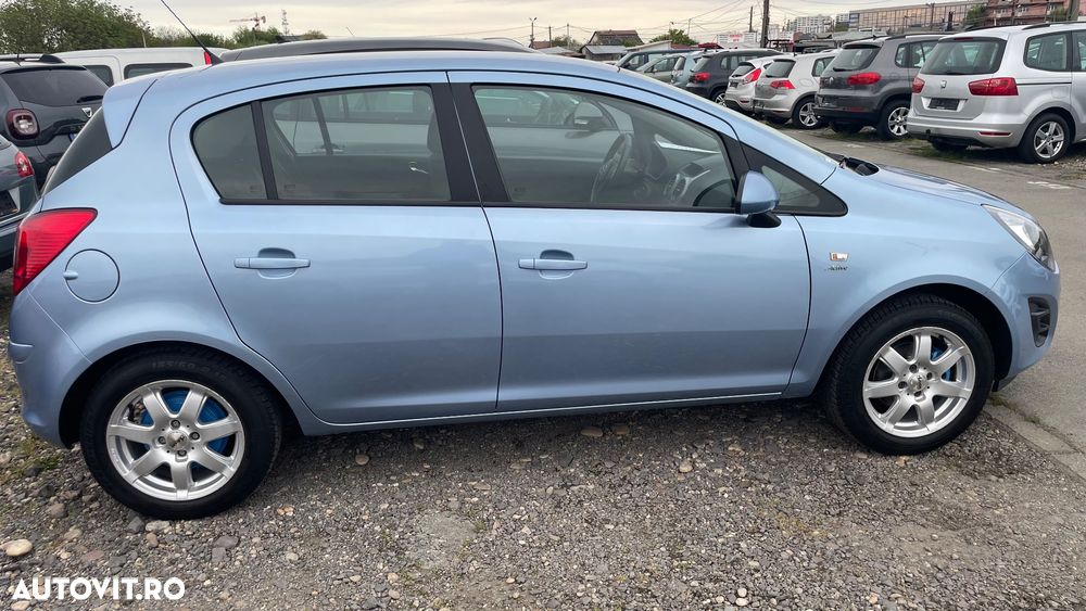 Opel Corsa 1.4 16V Active - 2