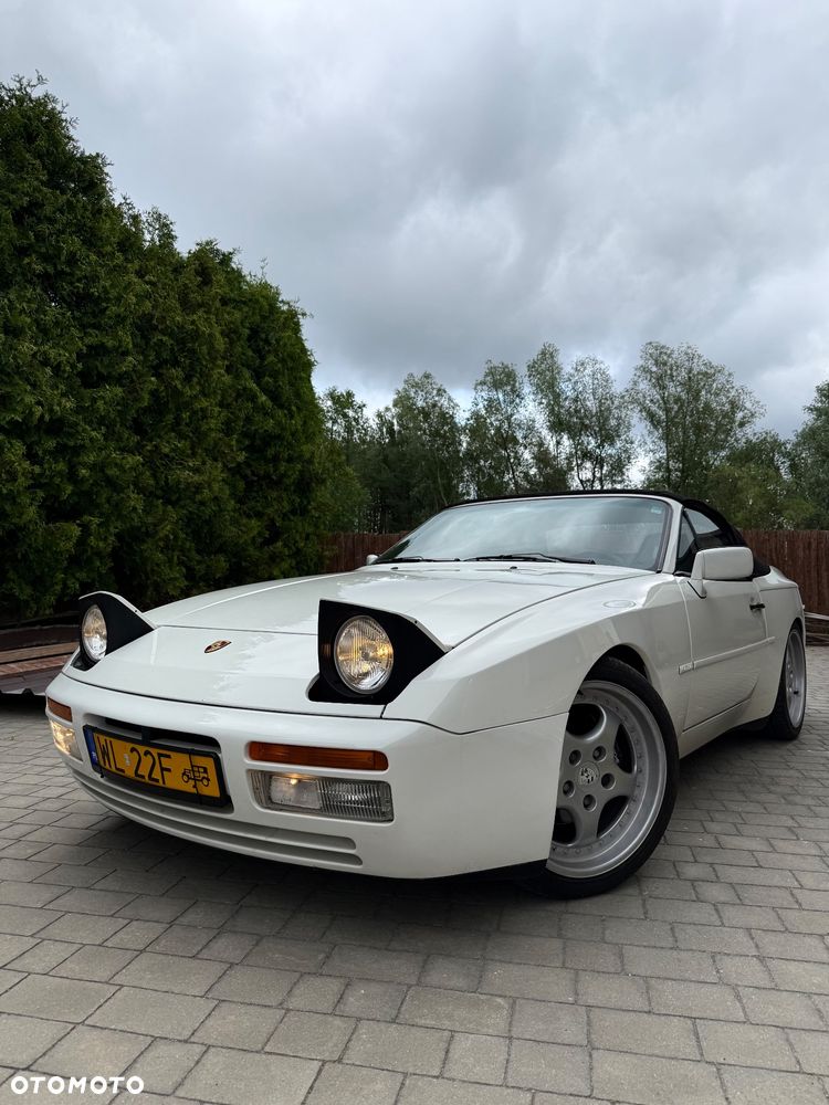Porsche 944 3.0 S2 - 1