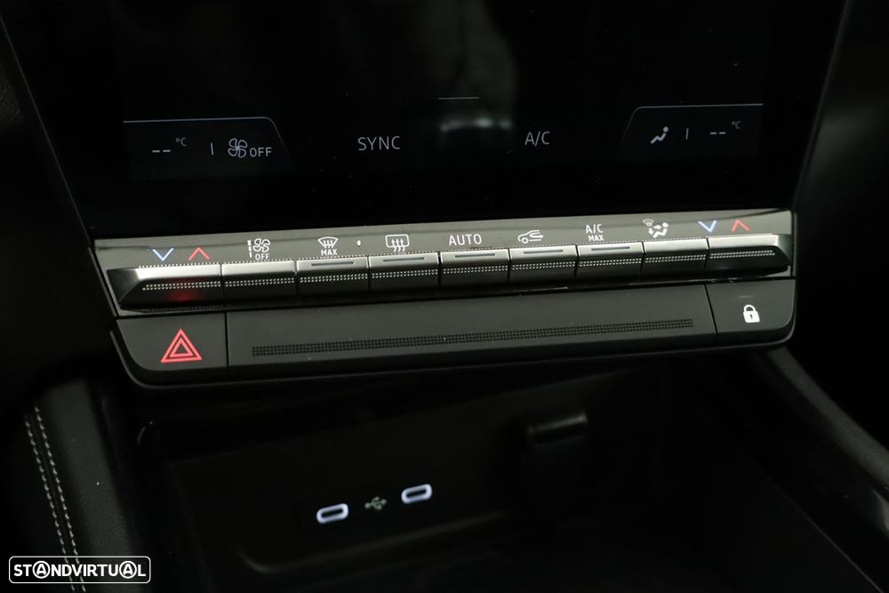 Renault Austral 1.3 Mild Hybrid Techno - 13