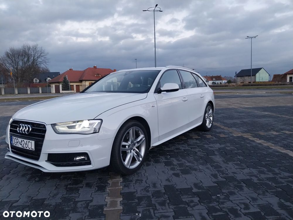 Audi A4 Avant - 1