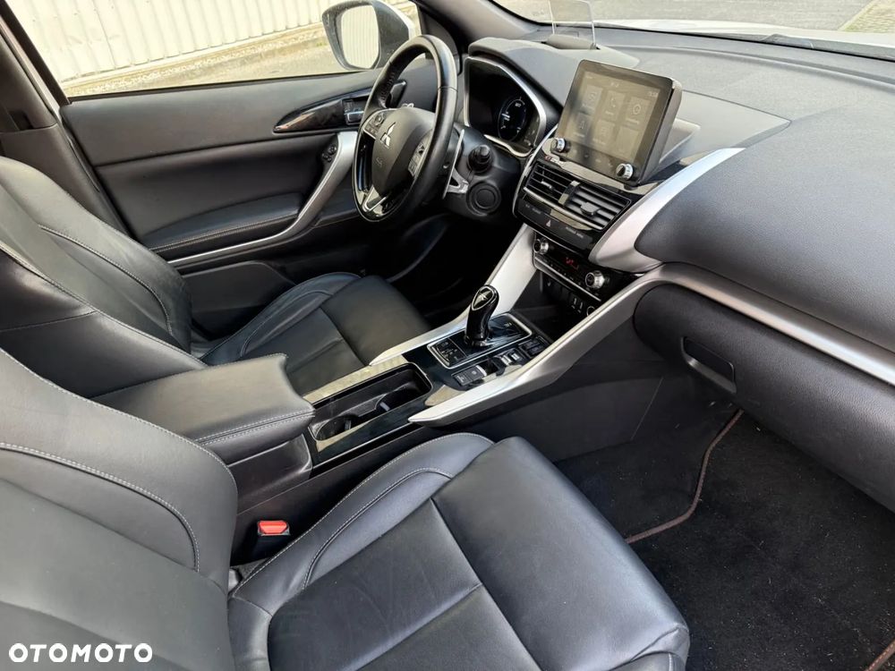 Mitsubishi Eclipse Cross - 6