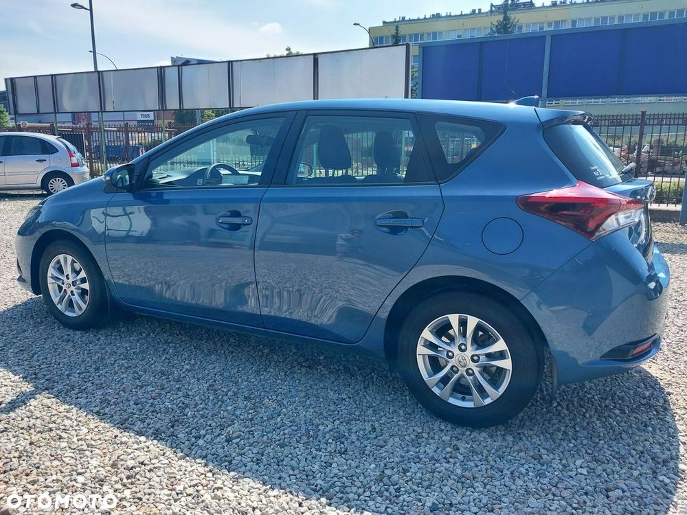 Toyota Auris 1.33 VVT-i Active - 8