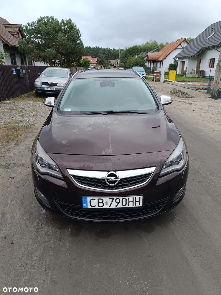 Opel Astra IV 1.6 T Cosmo - 1
