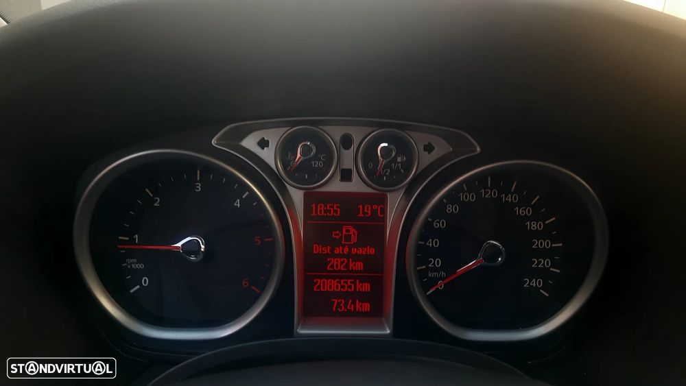 Ford Focus 1.6 TDCi Titanium - 11