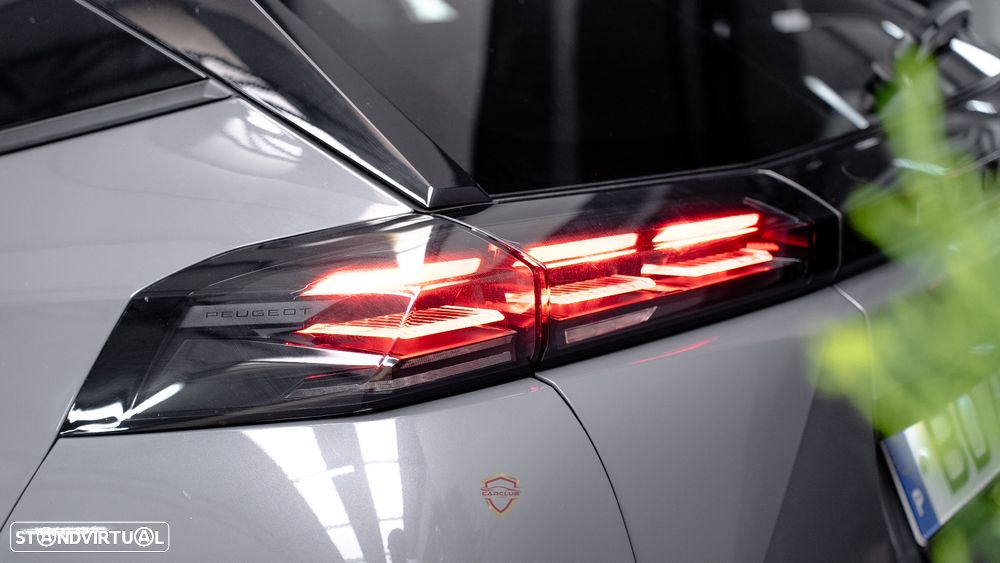 Peugeot 2008 1.5 BlueHDi Allure Pack EAT8 - 12