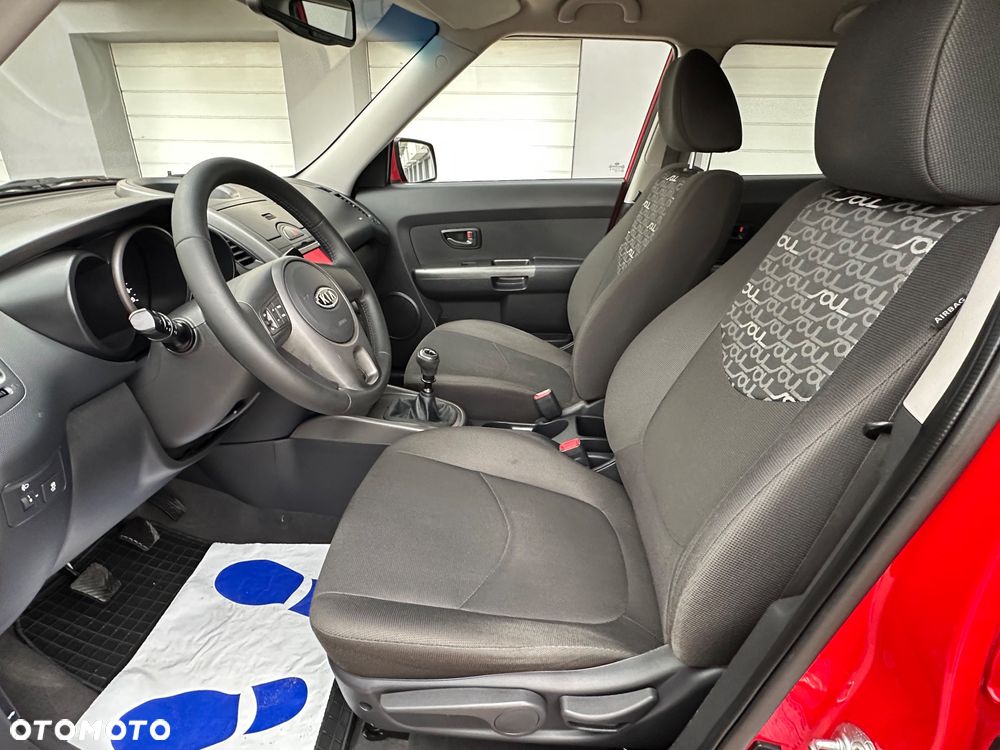 Kia Soul 1.6 L - 30