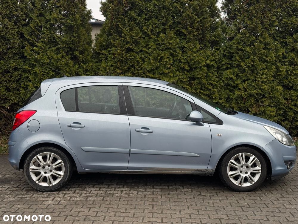 Opel Corsa 1.4 16V Automatik Edition - 8