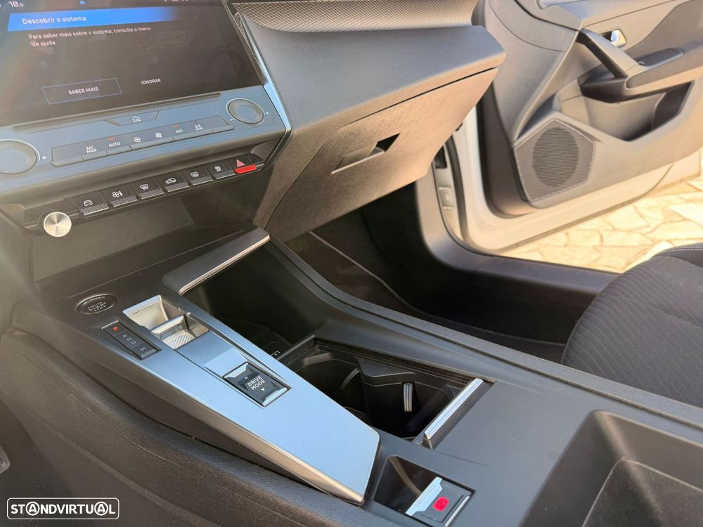 Peugeot 308 1.2 PureTech Allure EAT8 - 28