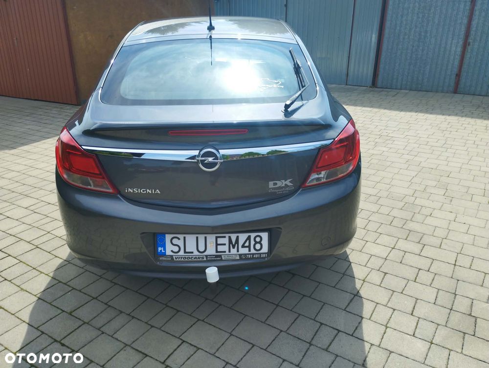 Opel Insignia 1.8 - 12