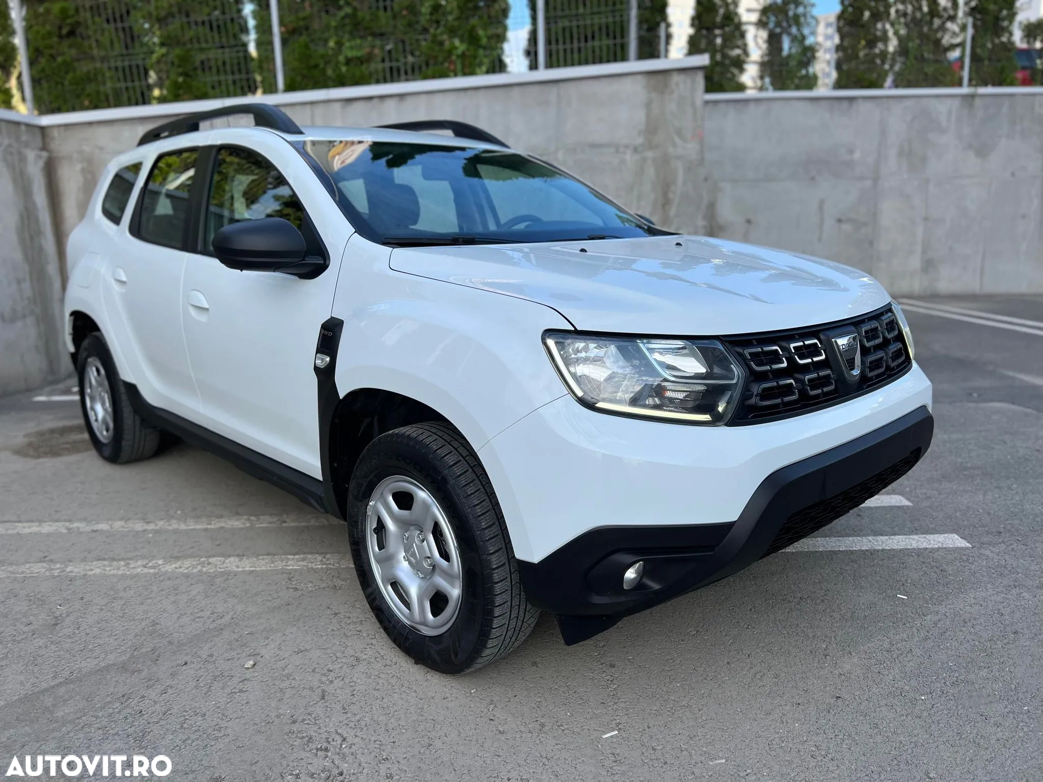 Dacia Duster 1.5 Blue dCi 4WD Comfort - 11