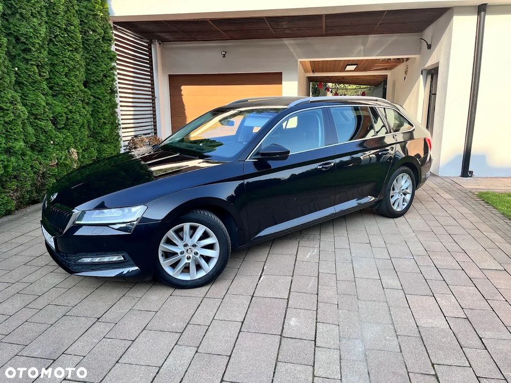 Skoda Superb 2.0 TDI SCR Ambition DSG - 2