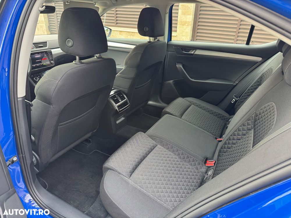 Skoda Superb 1.5 TSI DSG Ambition - 7