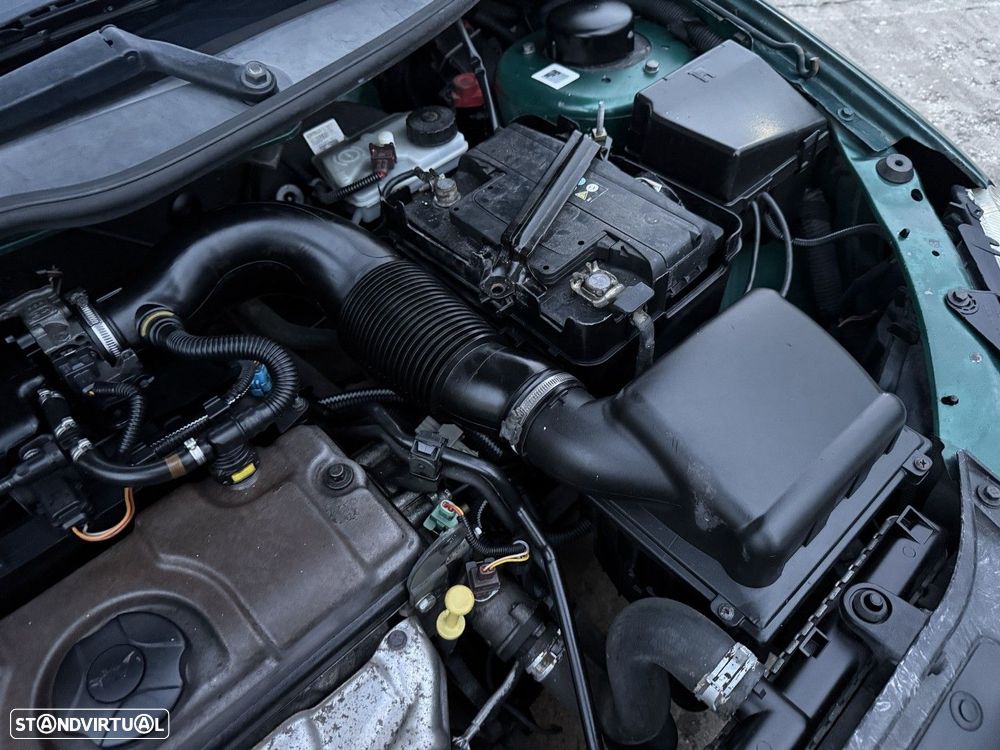 Peugeot 206 1.4 16V XS - 26