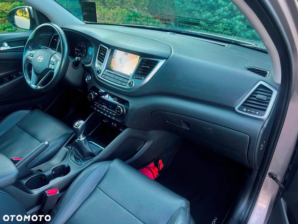 Hyundai Tucson blue 1.7 CRDi 2WD Passion Plus - 7