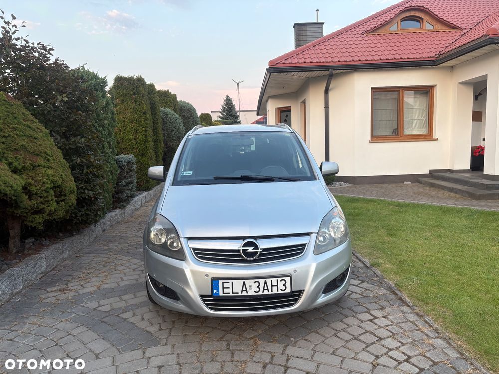 Opel Zafira 1.6 - 2
