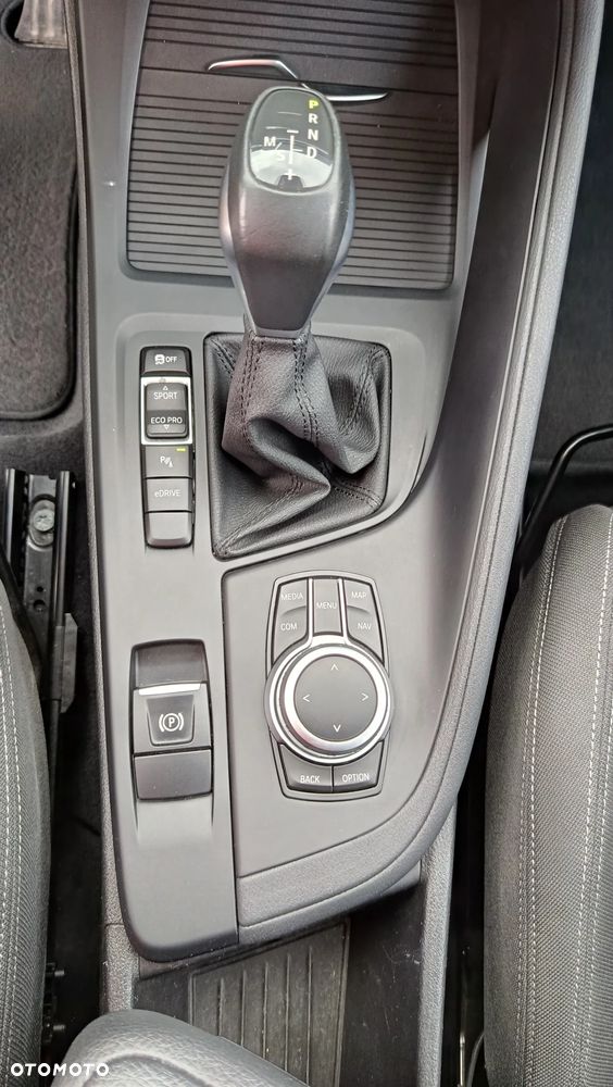 BMW X1 xDrive25e Advantage - 10