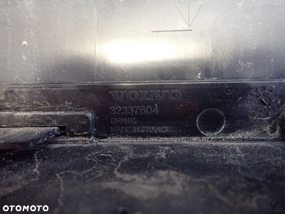 VOLVO XC 40 GRILL ATRAPA PRZÓD PRZEDNIA - 11