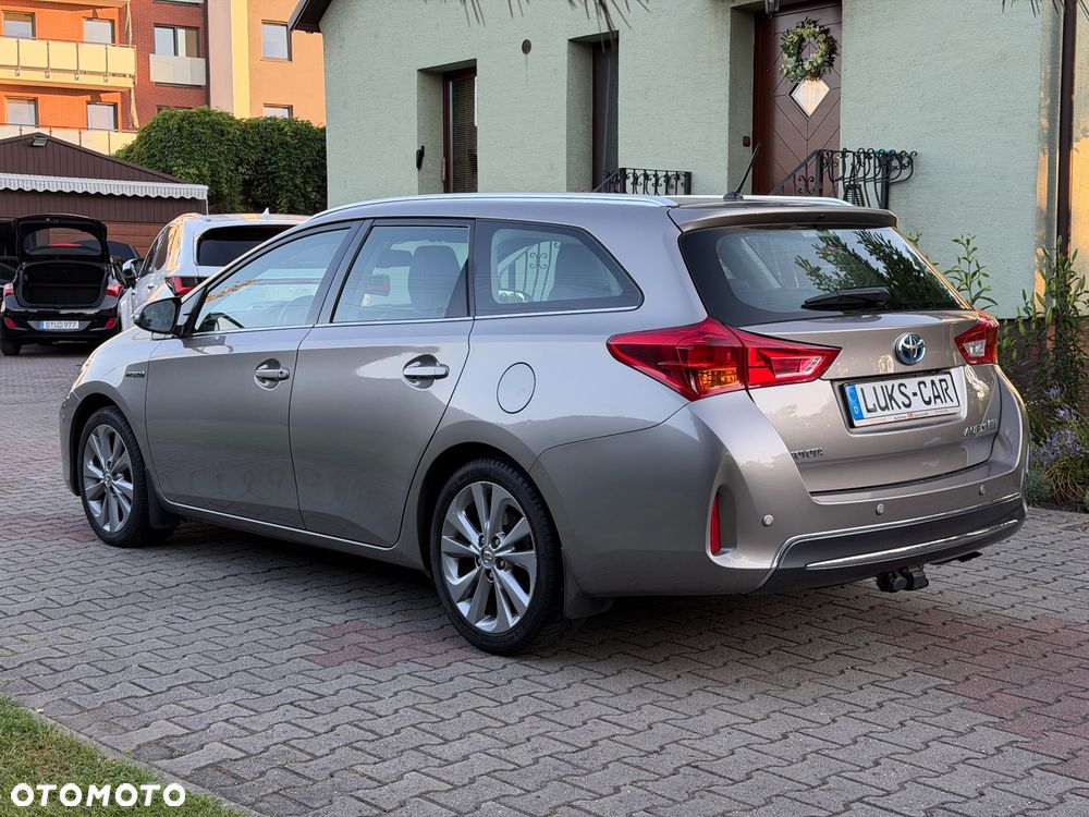 Toyota Auris 1.8 VVT-i Automatik Executive - 5