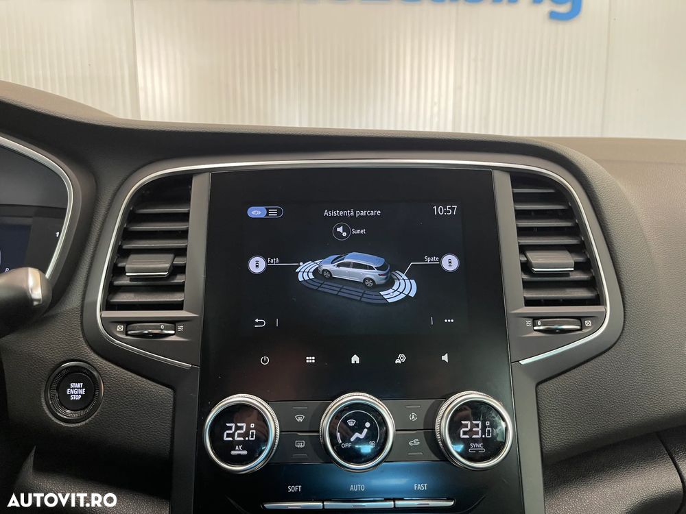 Renault Megane Estate Blue dCI EDC Intens - 16