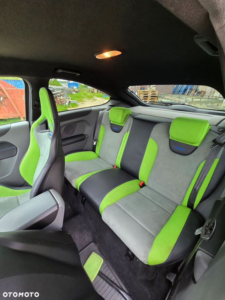 Ford Focus - 25