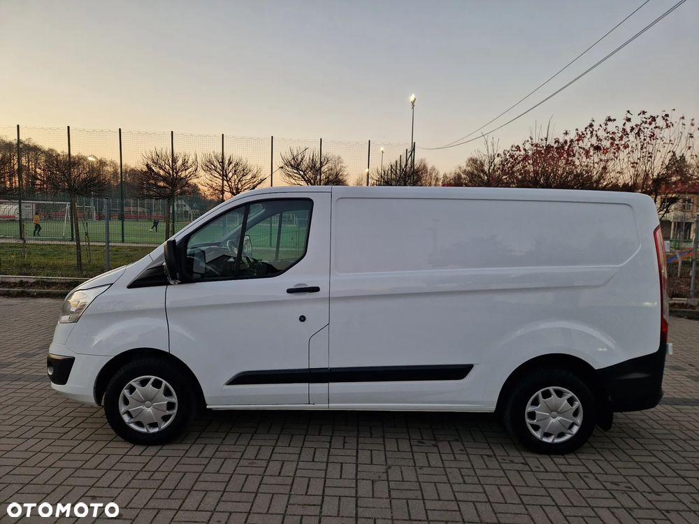 Ford Transit Custom - 8