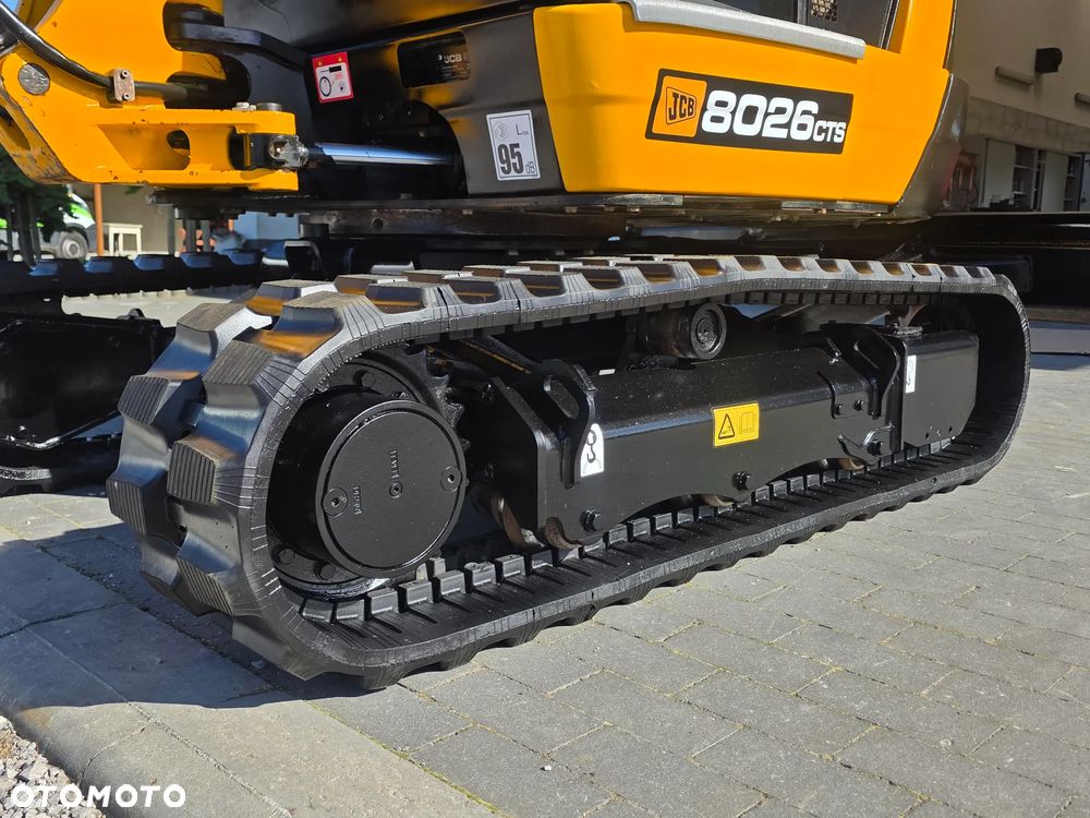 JCB JCB 8026 CTS mini Koparka 1901 MTG sprowadzona 3 łyżki szybkozłącze hydrauliczne piękny stan GOODBER 8025 30 - 11