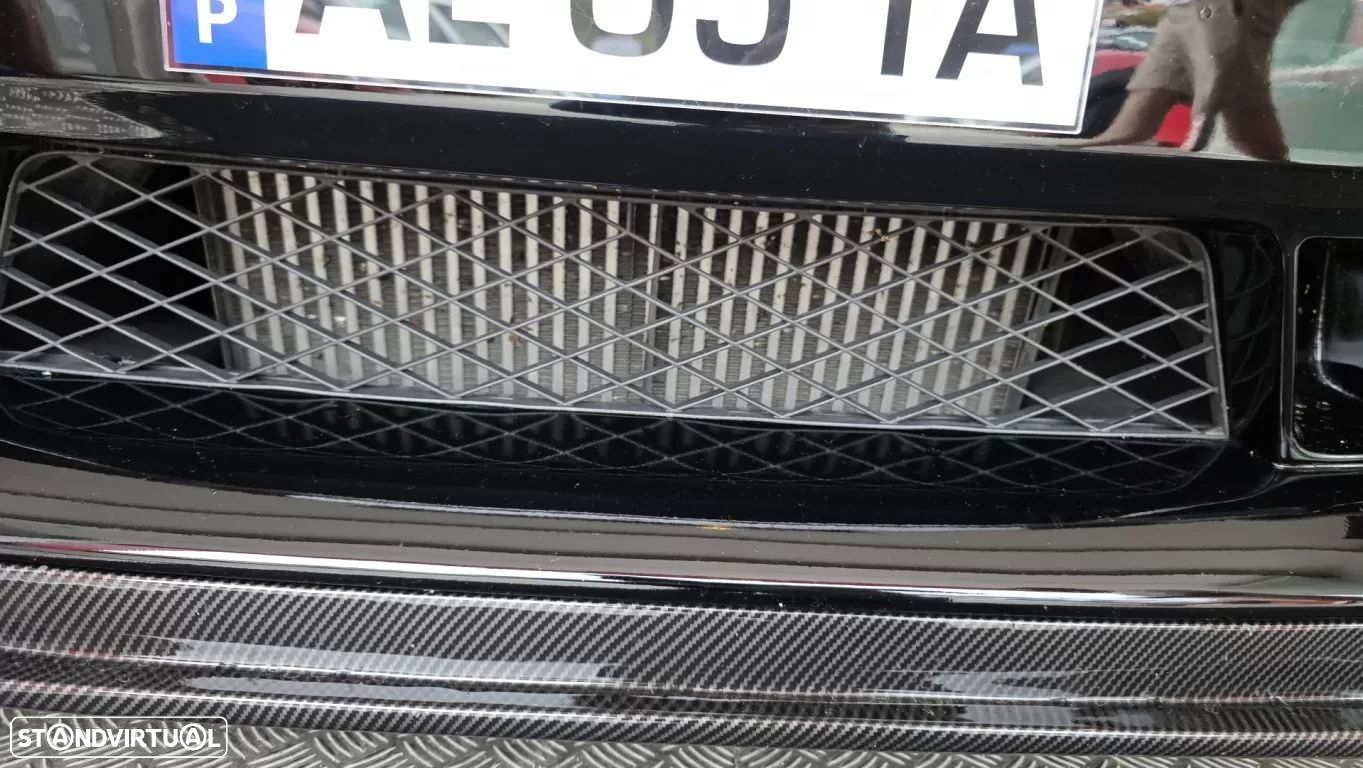 Nissan GT-R - 25
