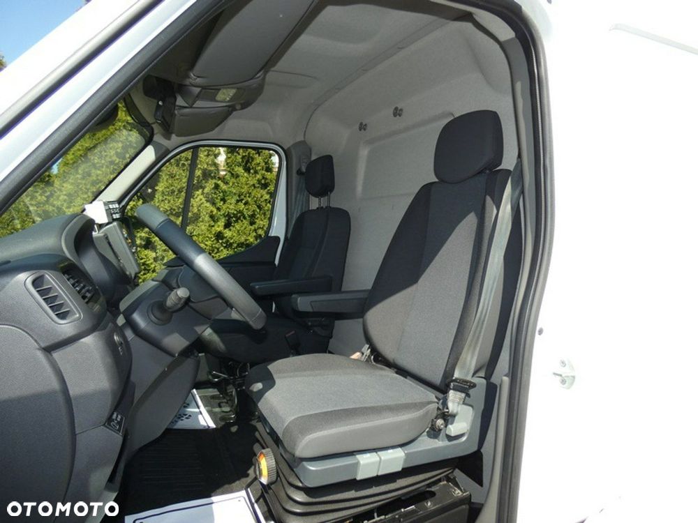 Renault Master - 17