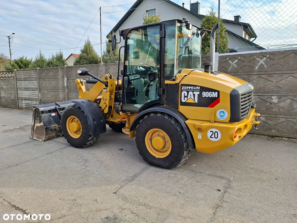 Caterpillar CAT 906 M - 4