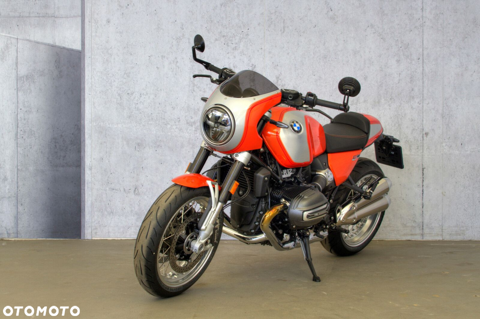 BMW R - 2