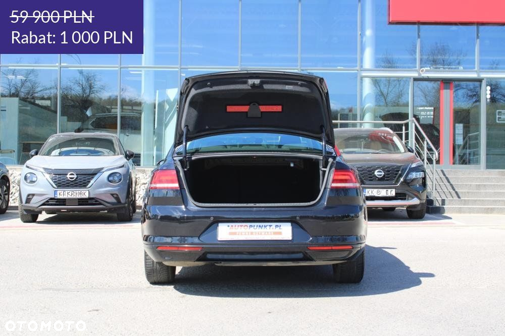 Volkswagen Passat - 37