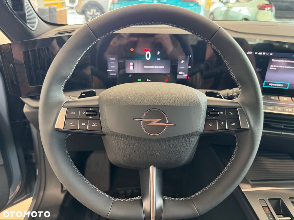 Opel Astra 1.2 T mHEV Ultimate S&S eDTC - 7