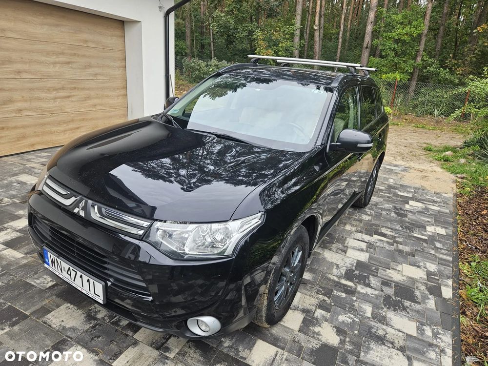 Mitsubishi Outlander - 13