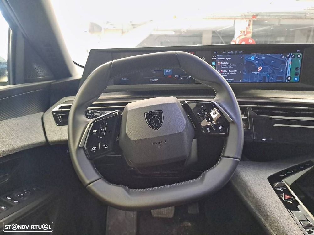 Peugeot 5008 1.2 Hybrid Allure e-DCS6 - 12