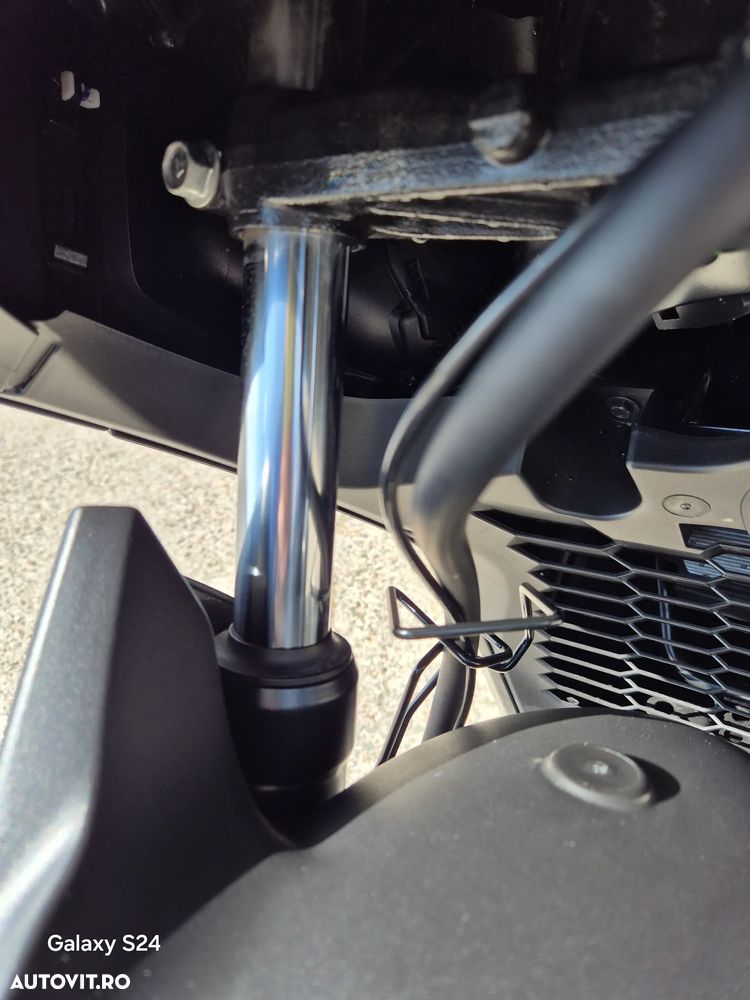 Yamaha XMAX 125 - 14