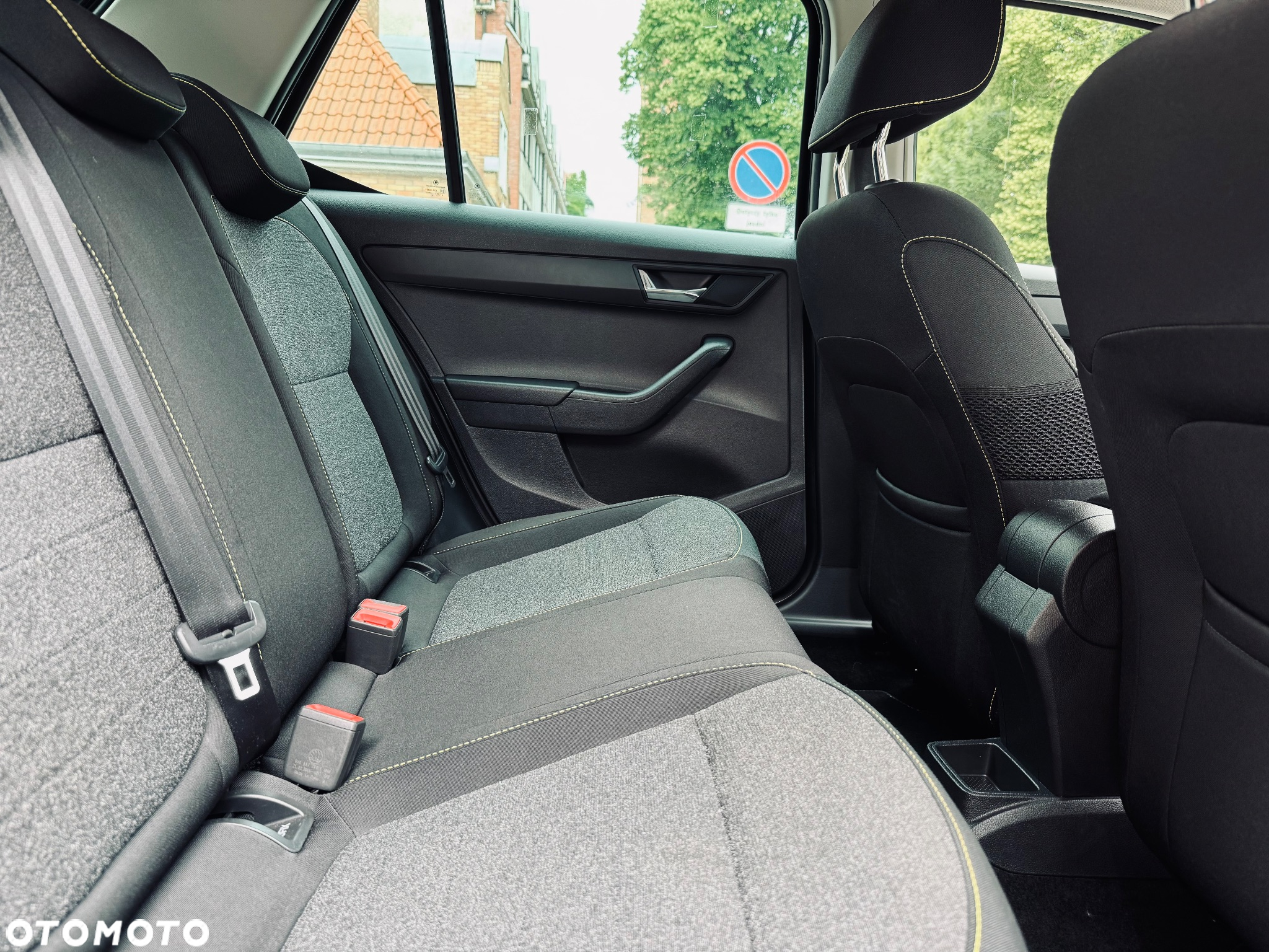 Skoda Fabia 1.0 MPI Soleil - 12