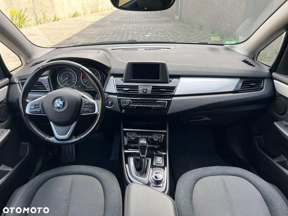 BMW Seria 2 218d Sport-Aut Advantage - 14