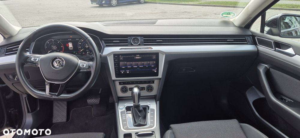 Volkswagen Passat Variant 2.0 TDI DSG (BlueMotion Technology) Comfortline - 9
